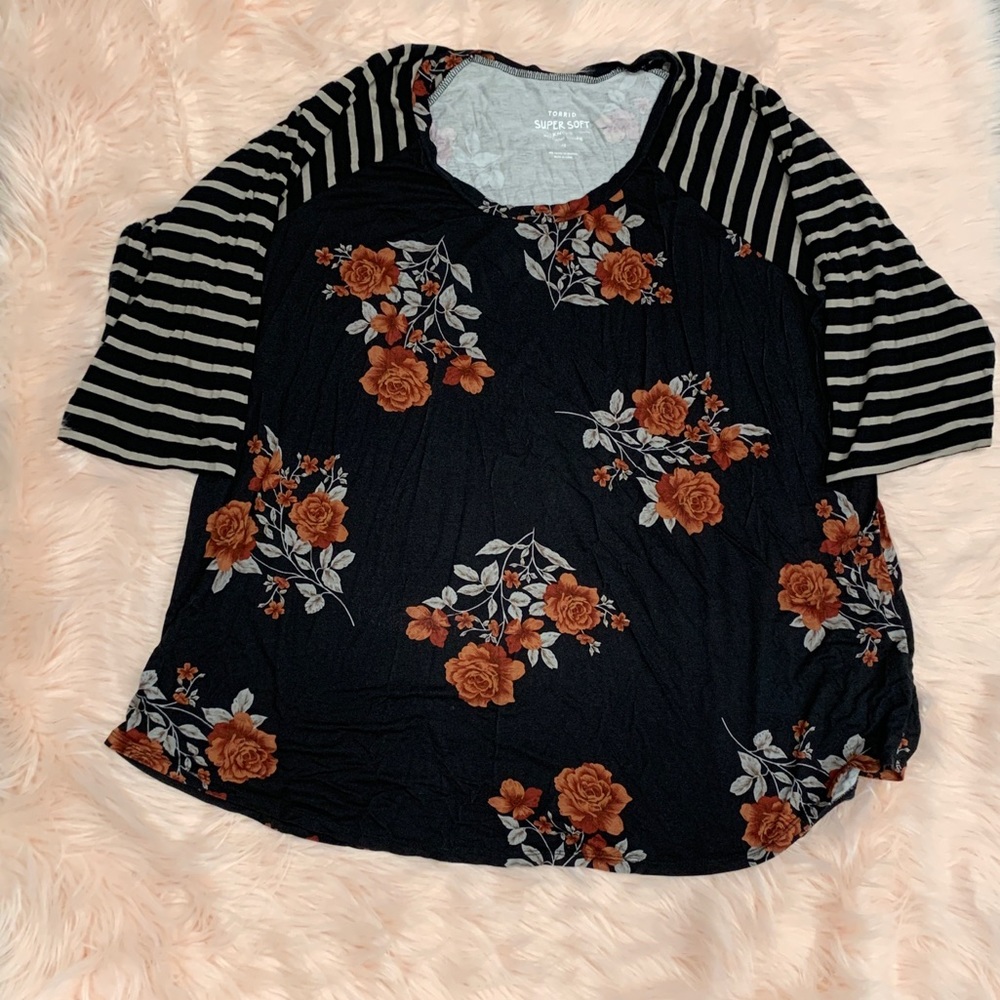 Torrid shirt
